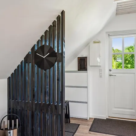 Charming, Well-Maintained Holiday On Two Levels Home Near Ebeltof * Ebeltoft