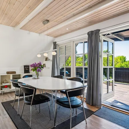 Charming, Well-Maintained Holiday On Two Levels Home Near Ebeltof Tatil Evi *