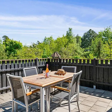 Charming, Well-Maintained Holiday On Two Levels Home Near Ebeltof Tatil Evi